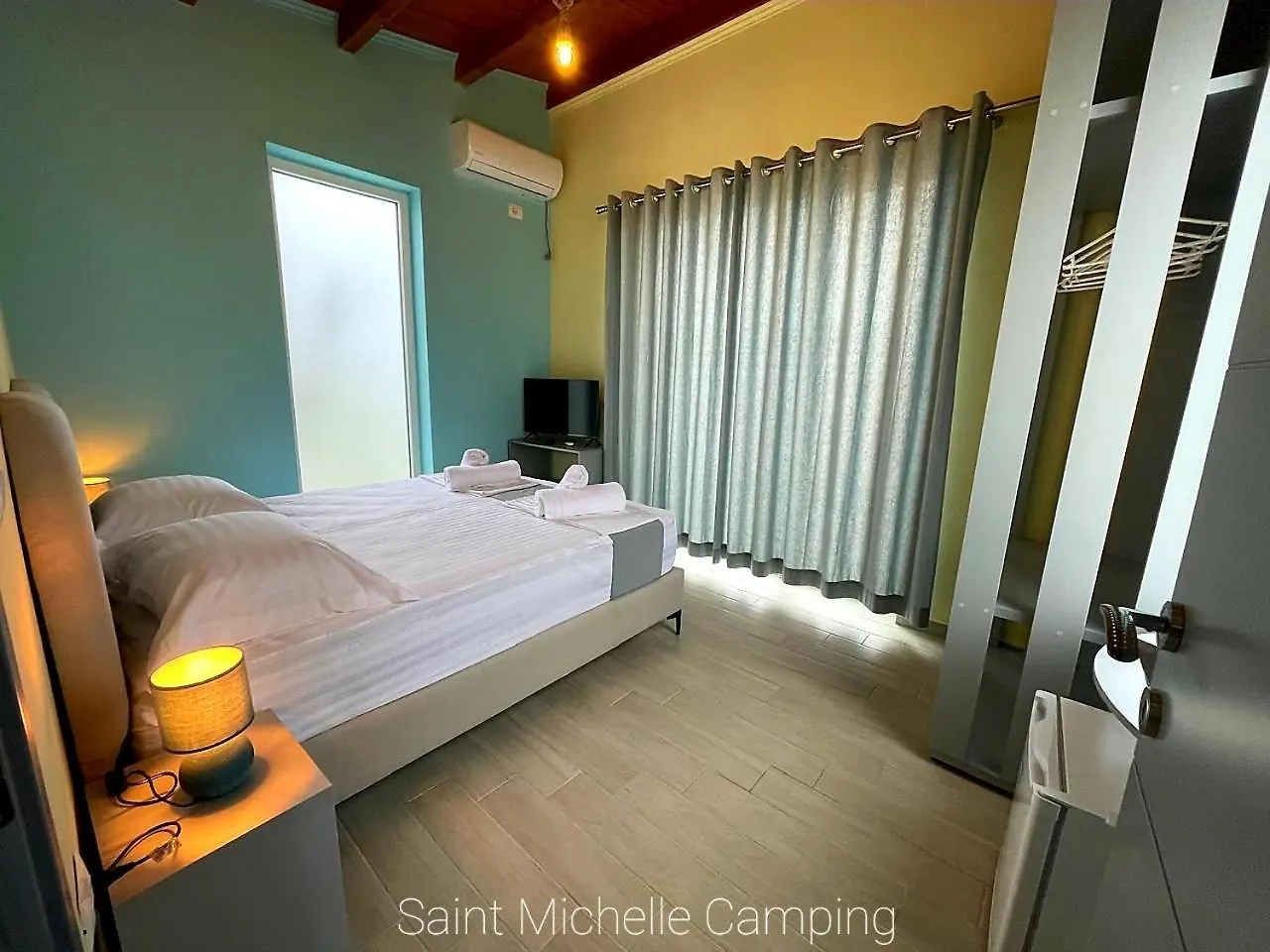 Hotel Saint Michelle Residence Shetaj