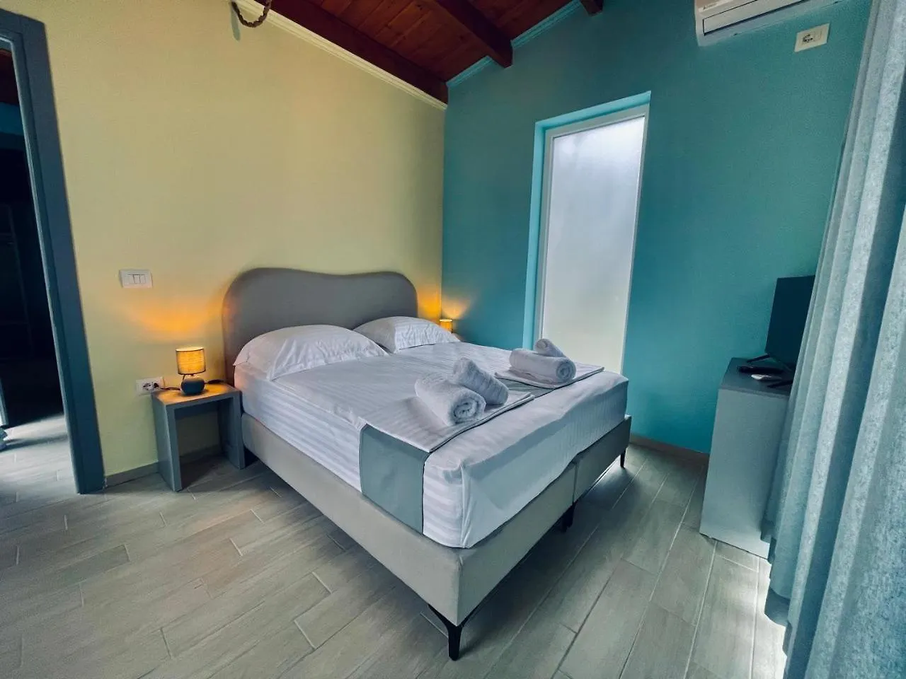 Saint Michelle Residence Shetaj 0*,